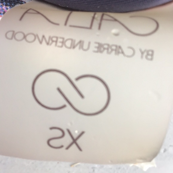 floral bikini - Picture 6 of 6